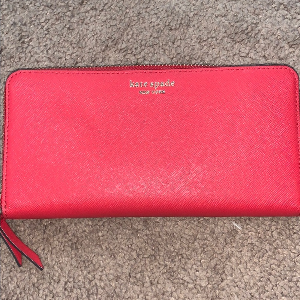 Red Kate Spade Wallet ❤️